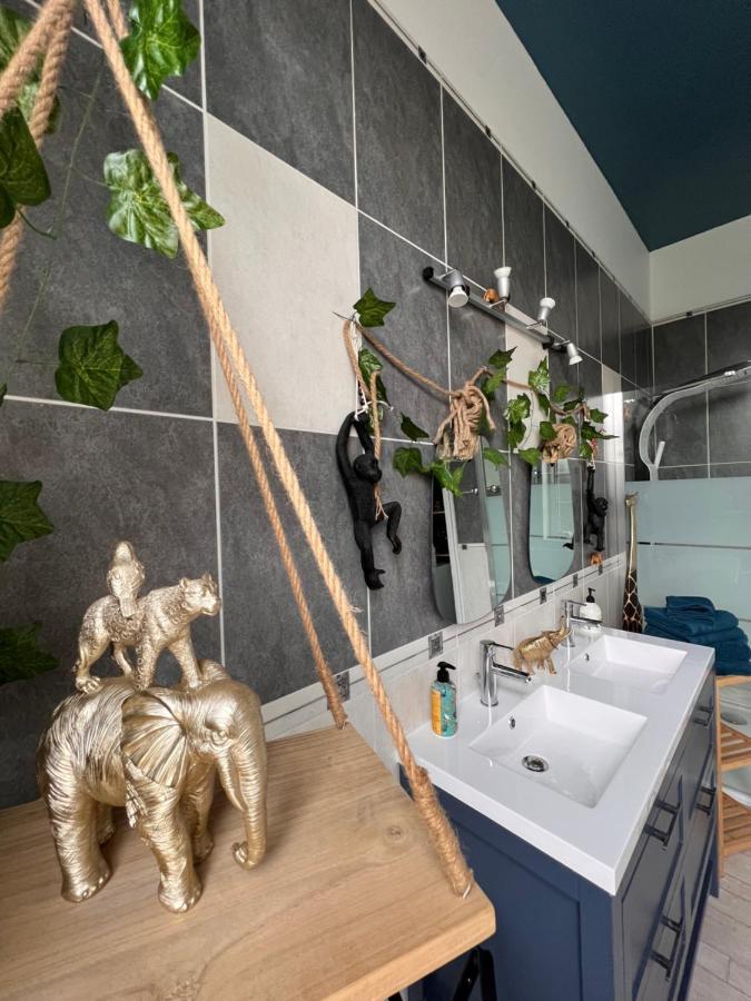 Domaine Des Anges Bed & Breakfast Avesnes-sur-Helpe Eksteriør bilde